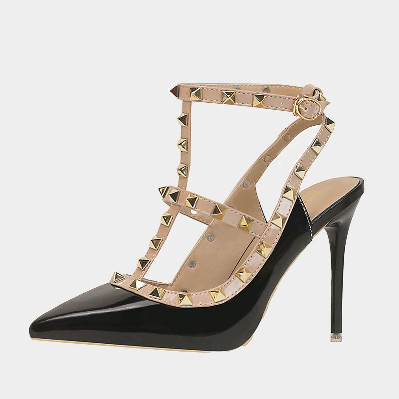 Crocus Classic Rivets Pumps