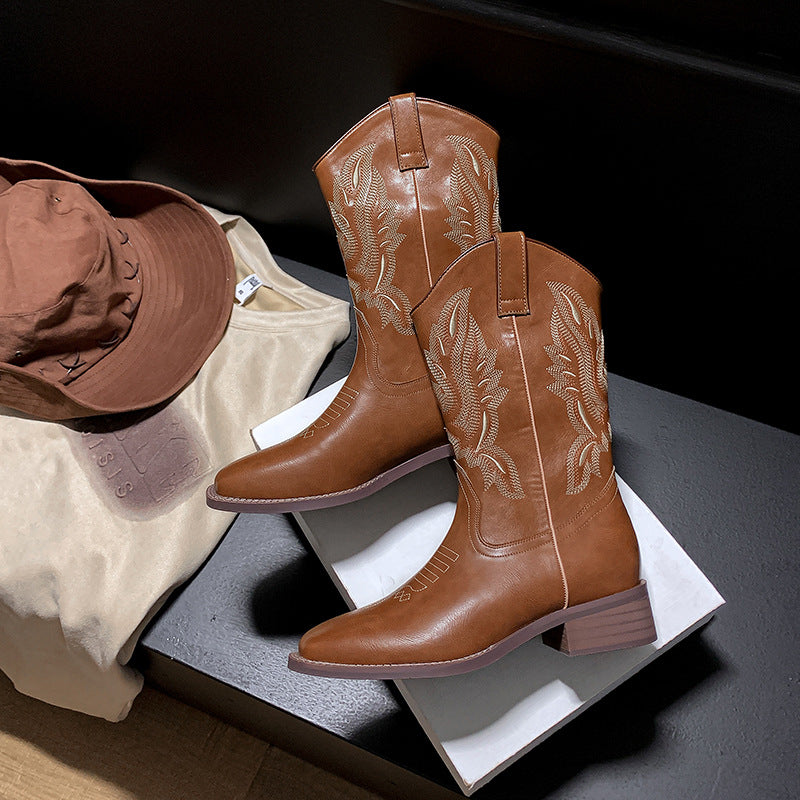 Cowboystiefel mit Gardenia-Stickerei