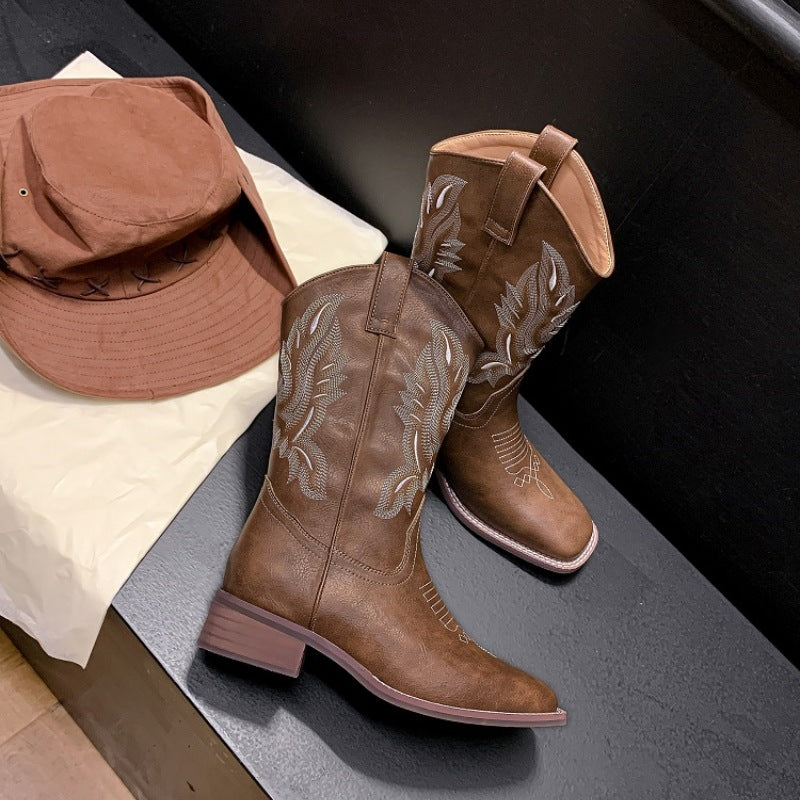 Cowboystiefel mit Gardenia-Stickerei