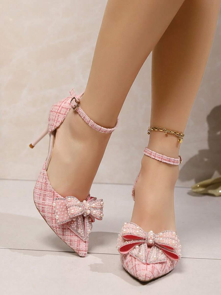 Lunaria Pumps mit Strass-Schleife