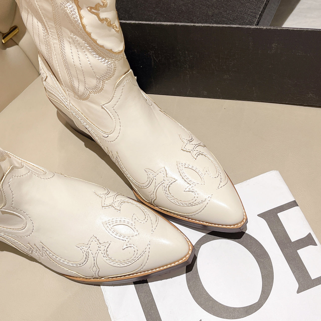 Begonia bestickte Western-Cowboystiefel
