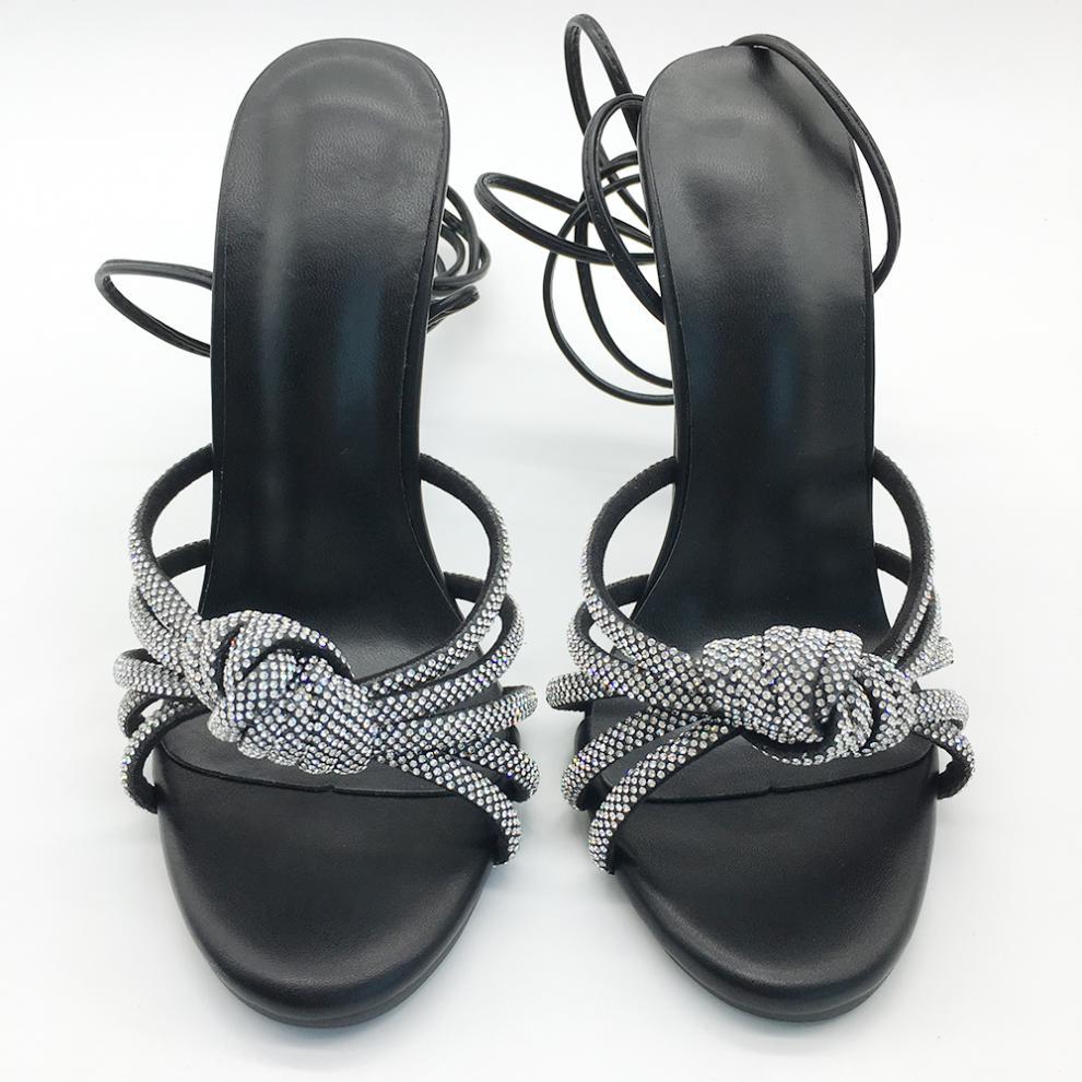 Camelia Cross Straps Sandals