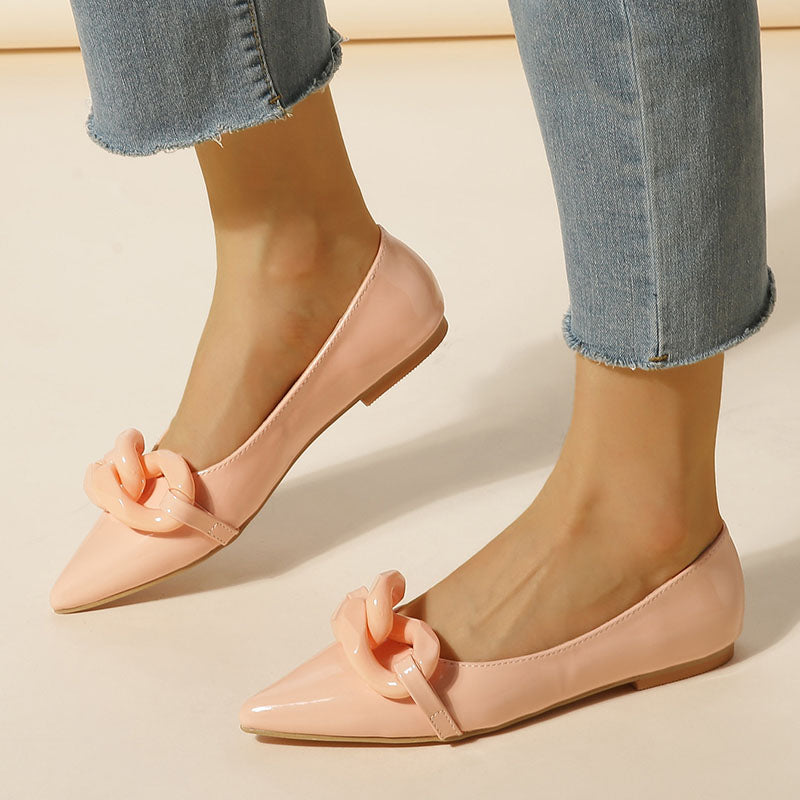 Jaborosa Pointed Toe Flat Pumps