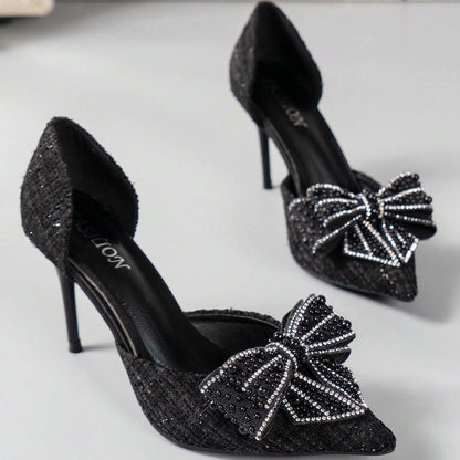 Lunaria Rhinestone Bow Pumps