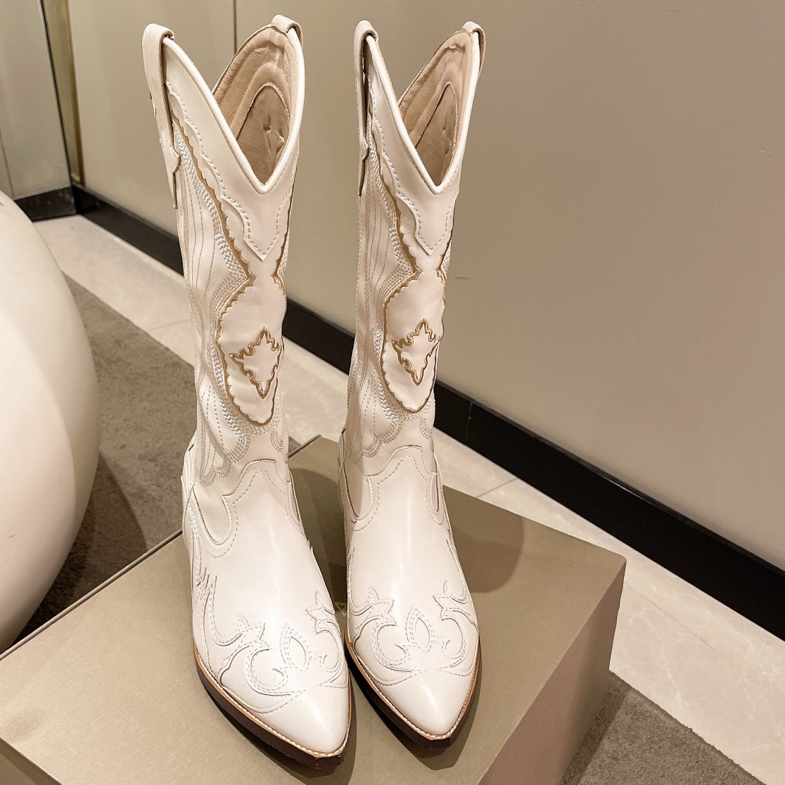 Begonia bestickte Western-Cowboystiefel