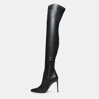 Sexy Overknee-Stiefel von Wastaria