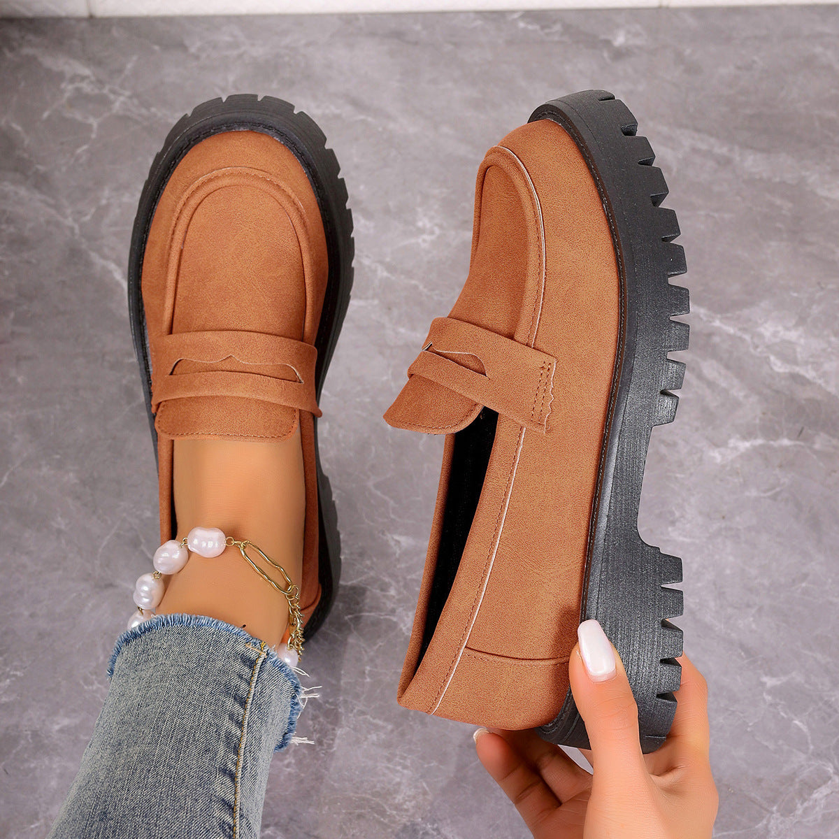 Einfarbige Slipper „Gerbera“