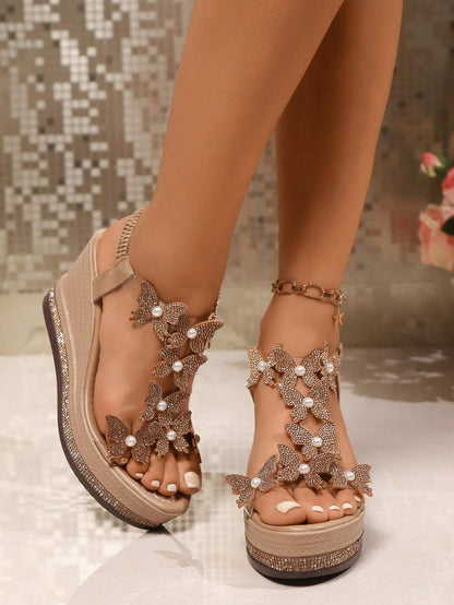 Jaborosa Butterfly Platform Sandals