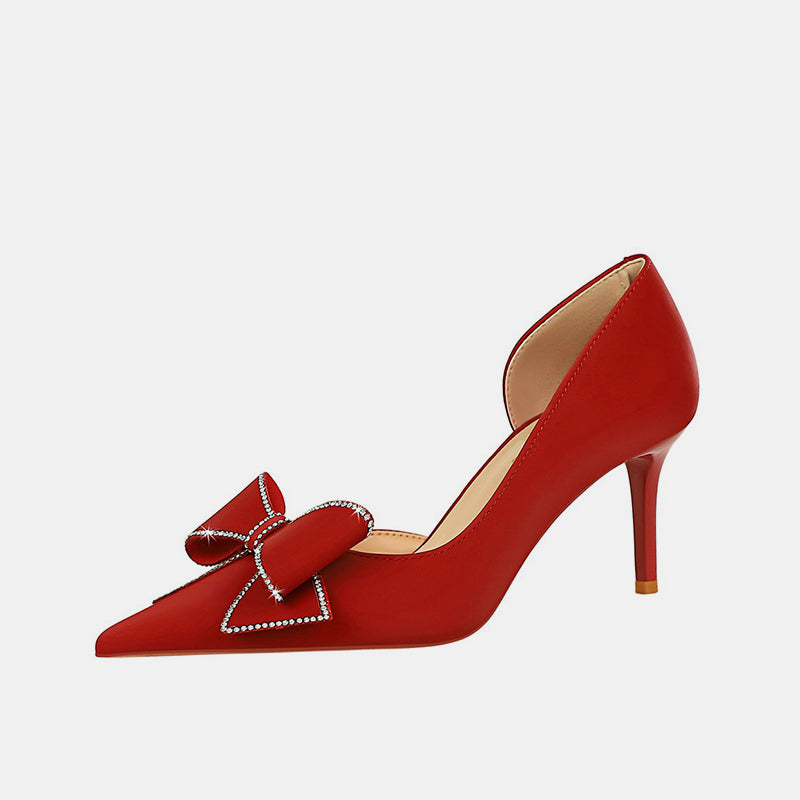 Pumps mit Schneeflocken-Strassschleife