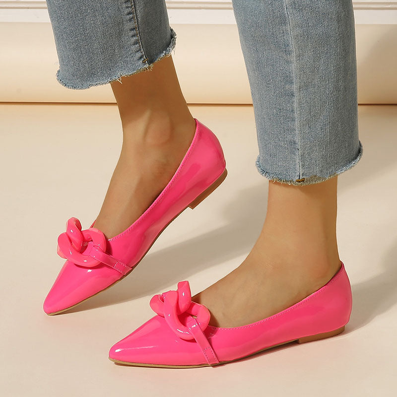 Jaborosa Pointed Toe Flat Pumps