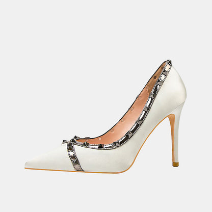 Begonia Rivets Pumps