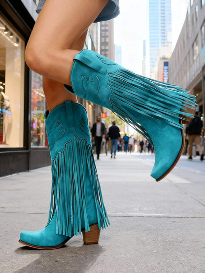 Scilla Stiefel mit glänzenden Quasten