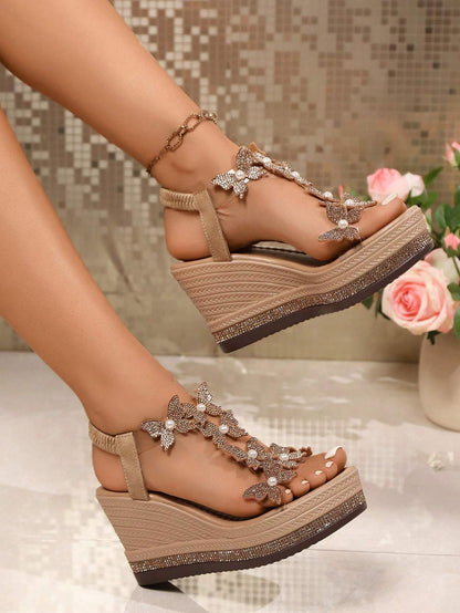 Jaborosa Butterfly Platform Sandals