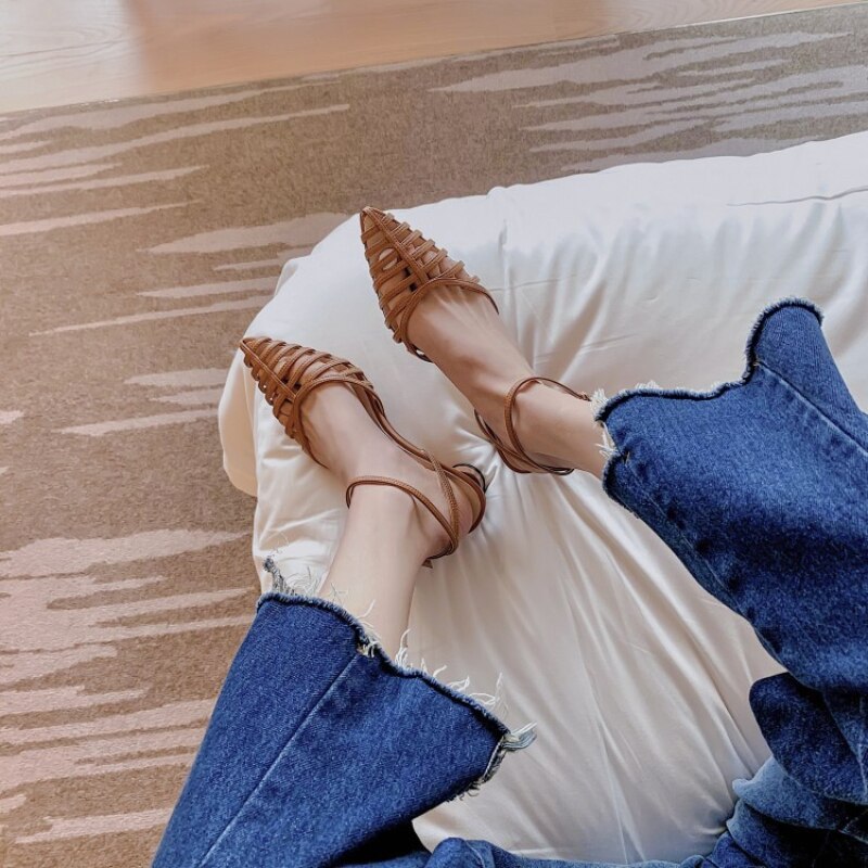 Daffodi Casual Hollow-out Sandals