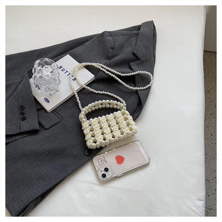 Evelyn Acryl-Handtasche mit Rosenperlen