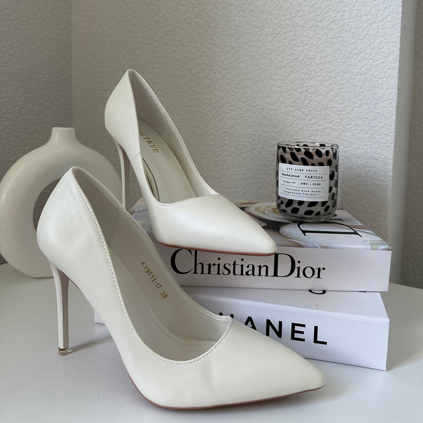 Aster-Macaron-Pumps