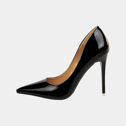 Fressia Patent Leather Pumps