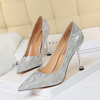 Jonquil-Pumps mit spitzer Zehenpartie