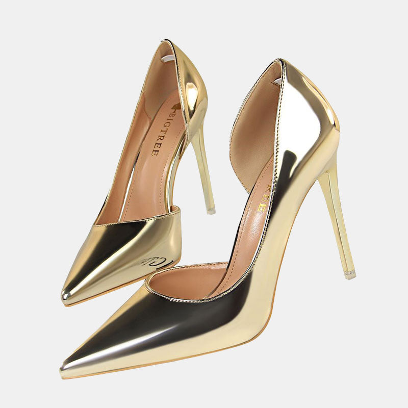 Fressia Classic Cut-out Pumps