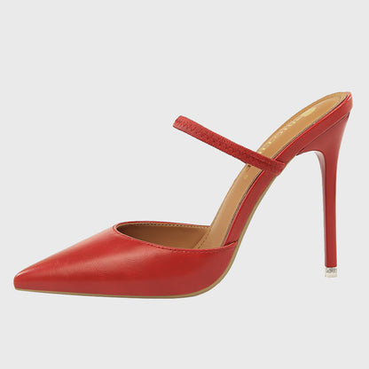 Kahili-Pumps aus Lackleder