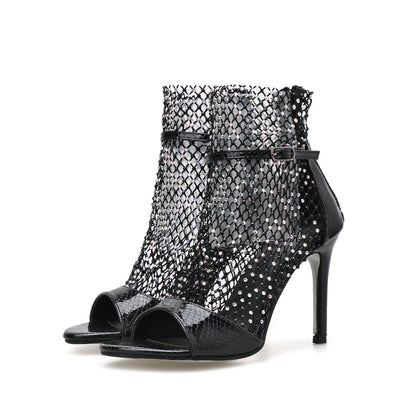 Scaevola Hollow-out Ankle Boots