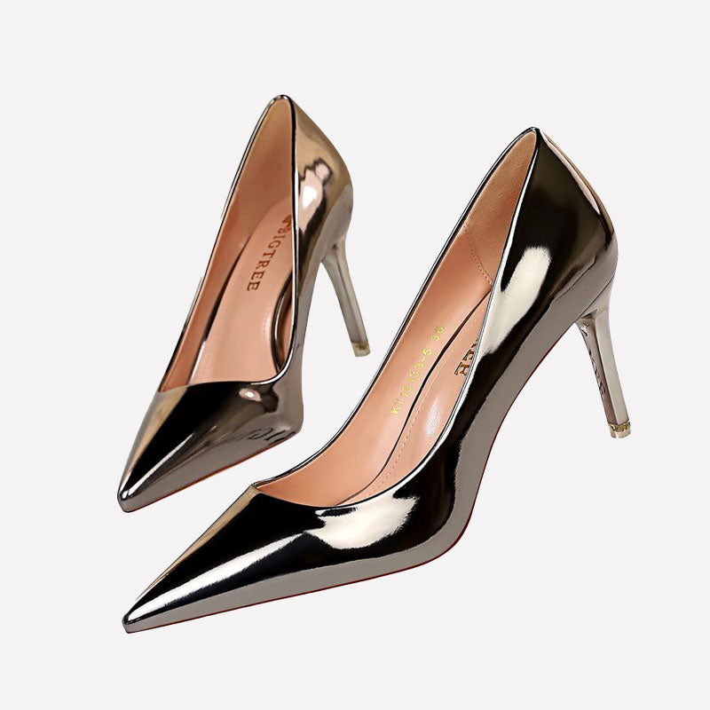 Fressia Pointed Toe Pumps