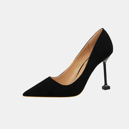 Cosmos Suede Pumps