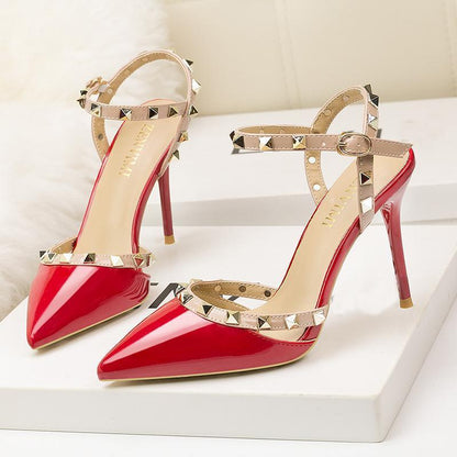 Begonia Elegante Nietenpumps