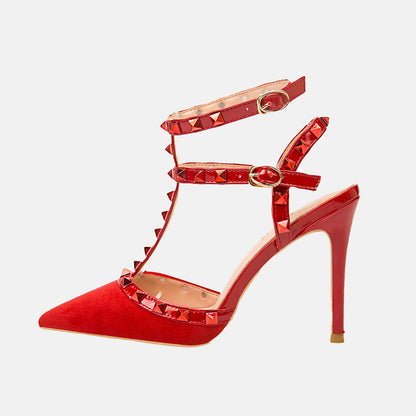 Jasmine Classic Rivets Pumps