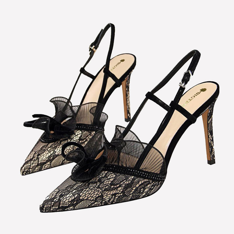 Clover Lace Pumps