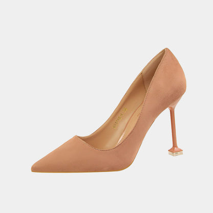 Cosmos Suede Pumps